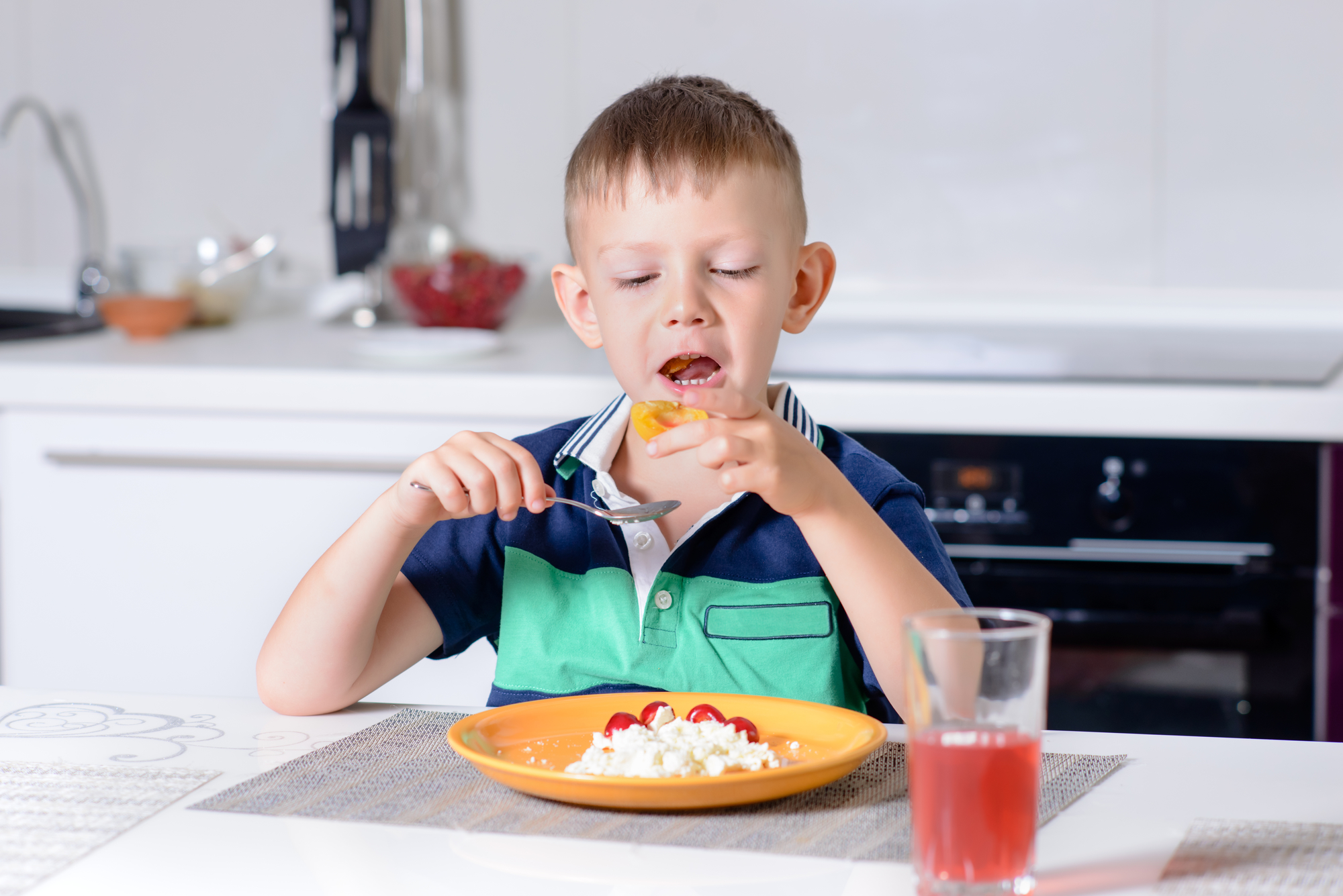 Stop Eating Mold - Mold on Dishes and Food