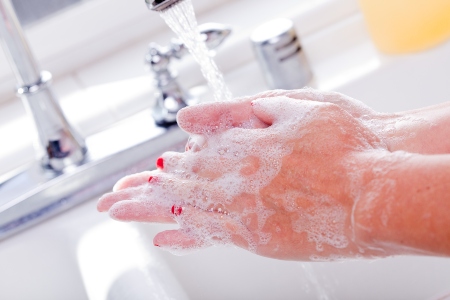 hand-washing-911-restoration